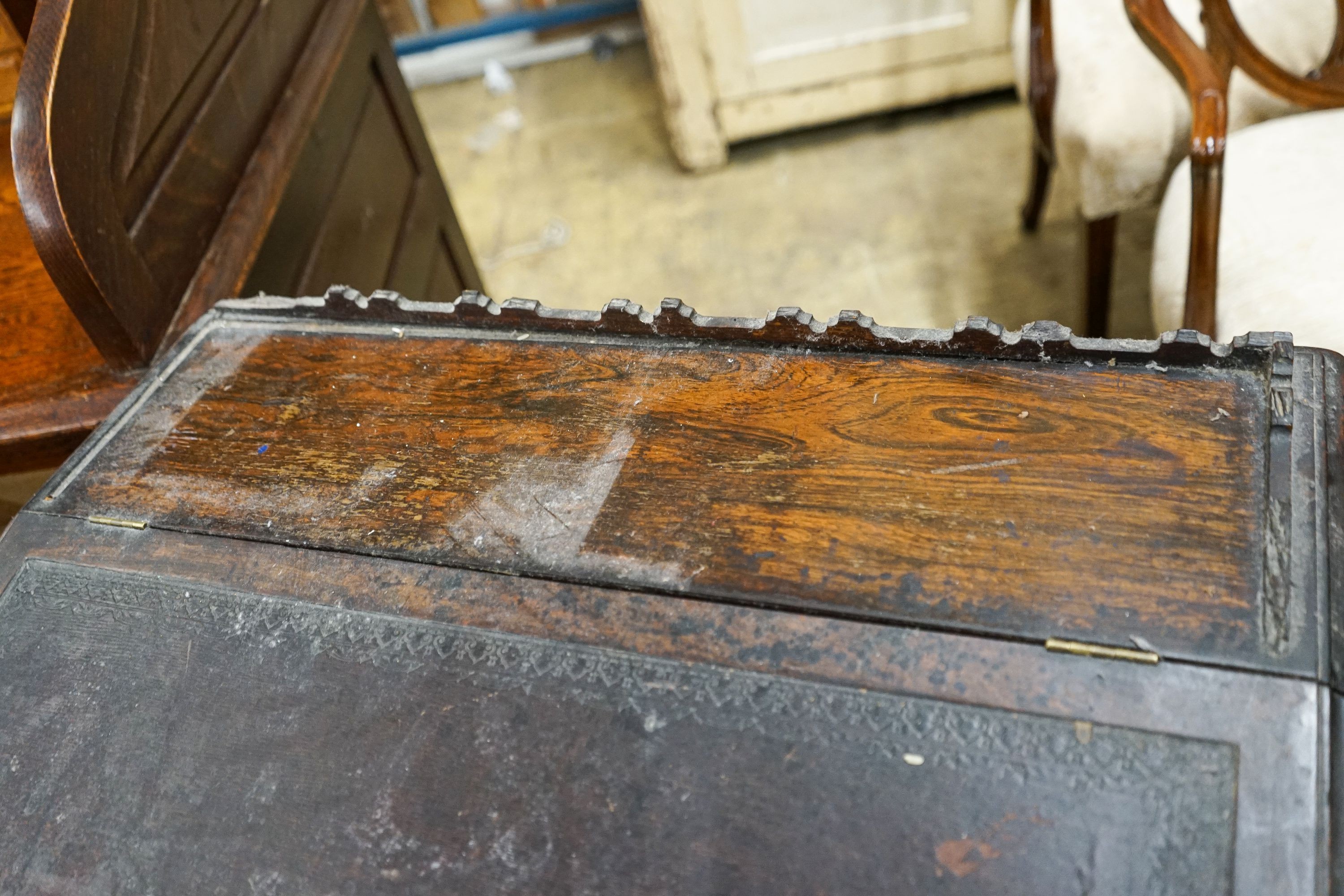 An early Victorian rosewood davenport, width 66cm, depth 56cm, height 72cm